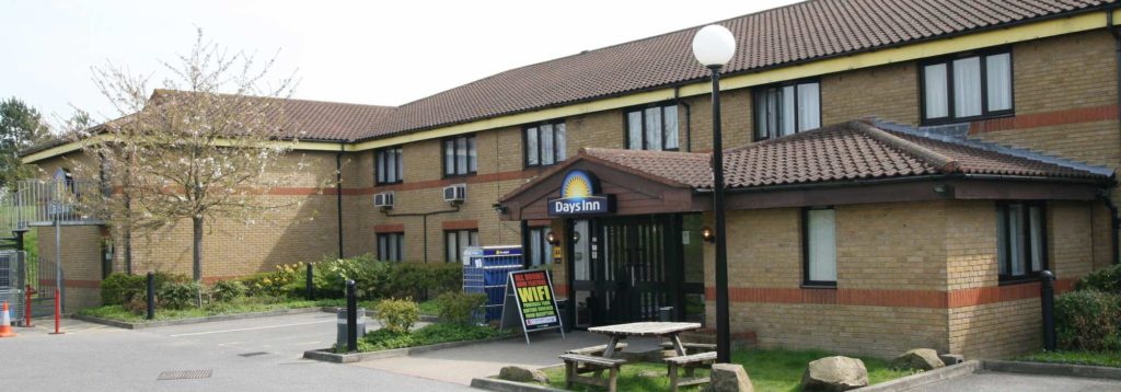 Stansted Day Inn Exterior Shot Comfortable Basic Hotel Ideal